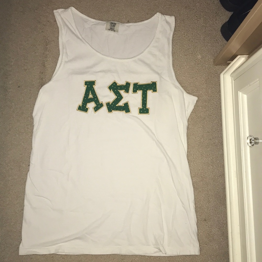 Alpha sigma tau tank